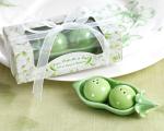 two peas in a pod ceramic salt and pepper shakers in ivy print gift box